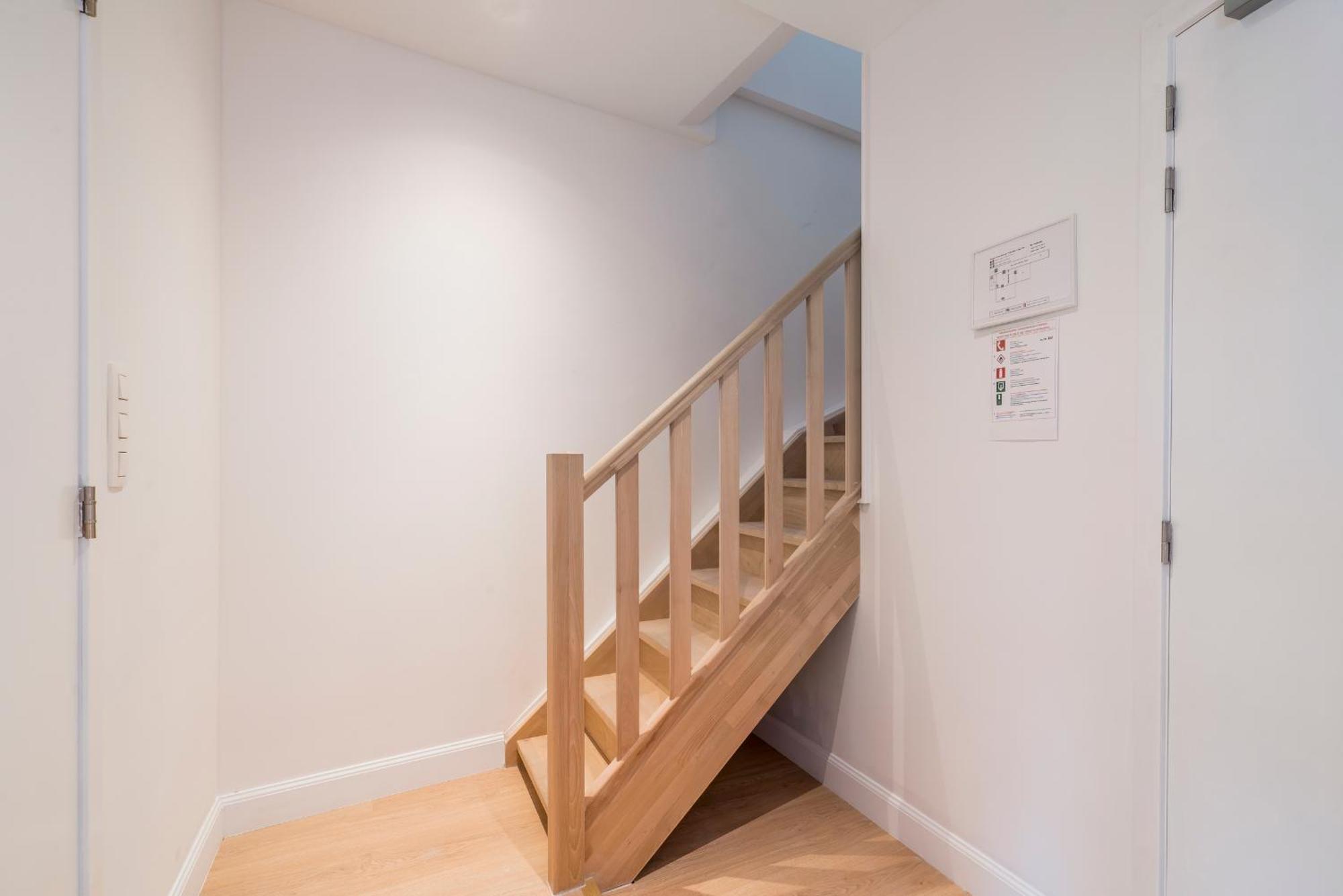 Prime Location, Stylish Duplex, 5pax Appartement Gent